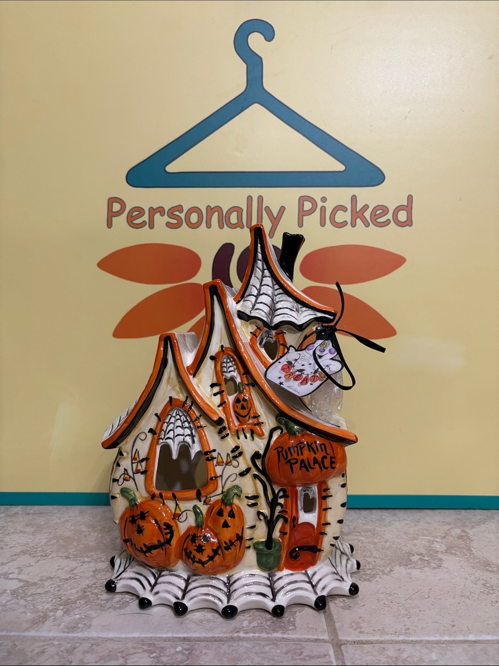 Blue Sky Clayworks “PUMPKIN PALACE” Candle House
